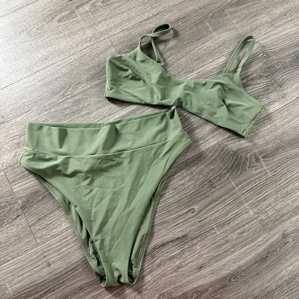 SOLD OUT